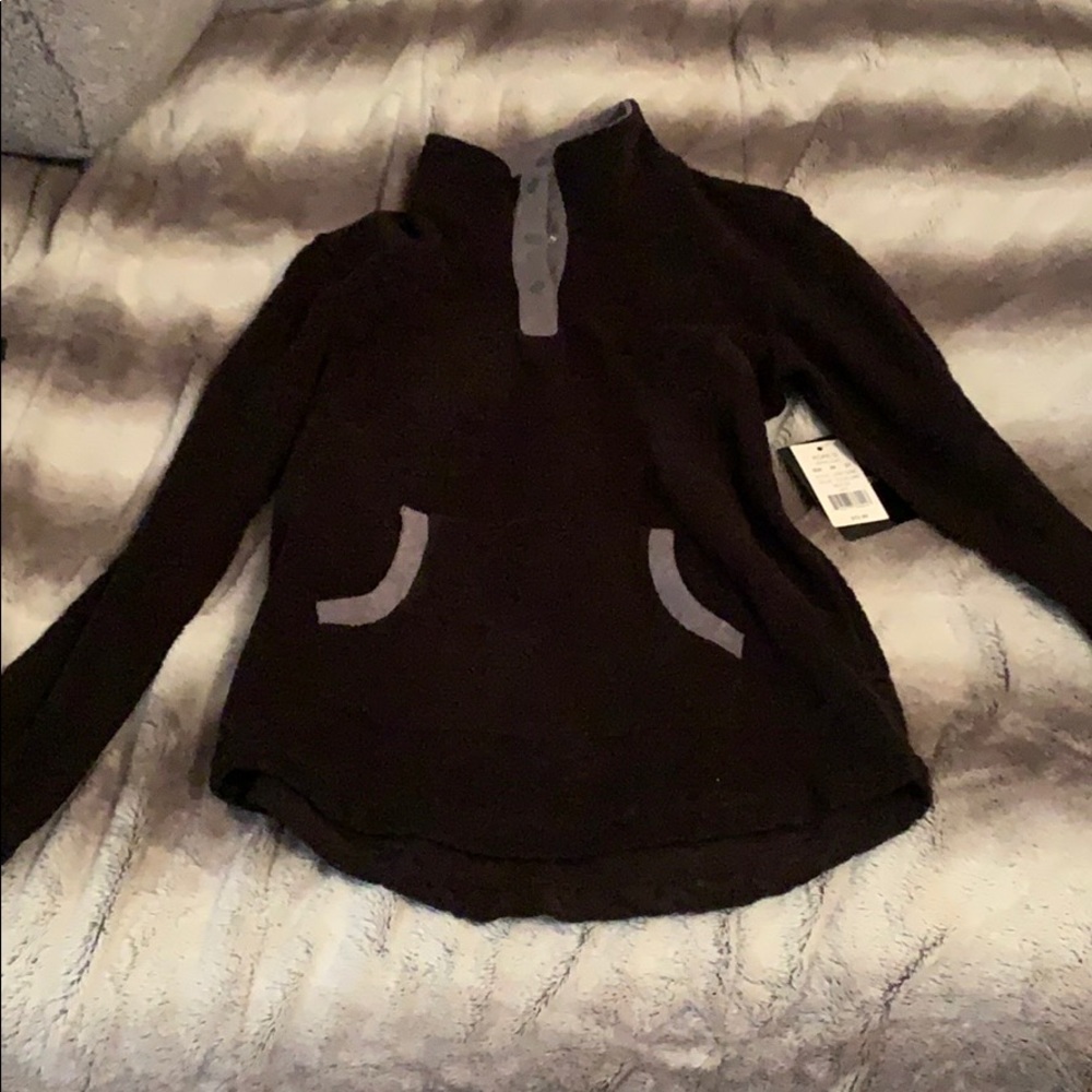 Black and grey sweatshirt